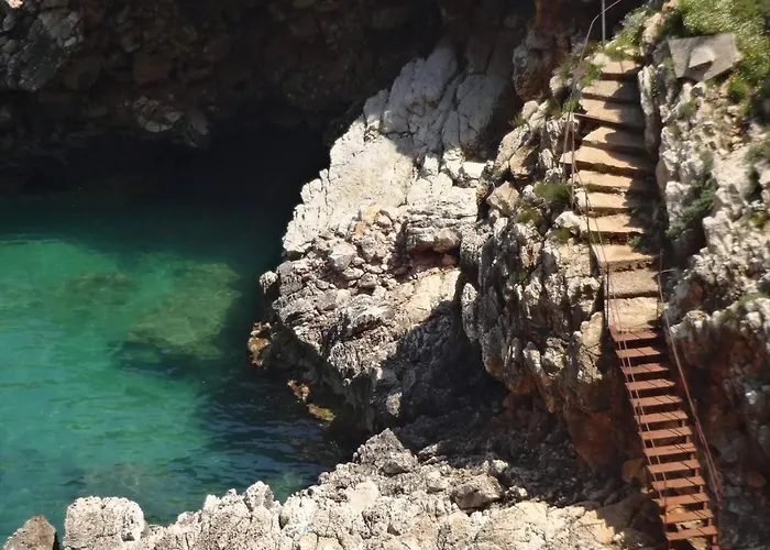 Appartamenti Cala Rossa